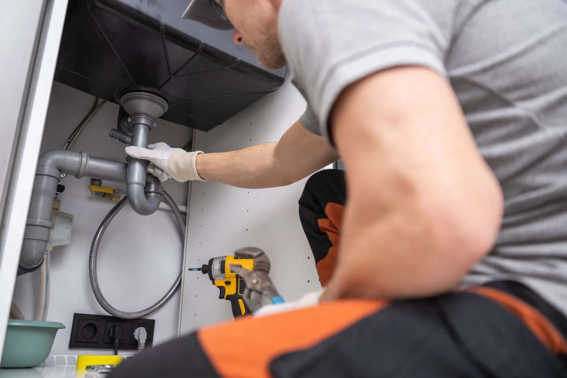 Licensed plumber Far East El Paso TX upfront pricing ZIP 79938