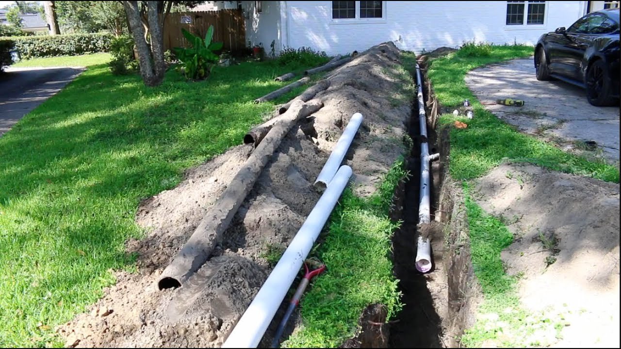 Sewer line fails in El Paso TX caused by mesquite roots and caliche soil